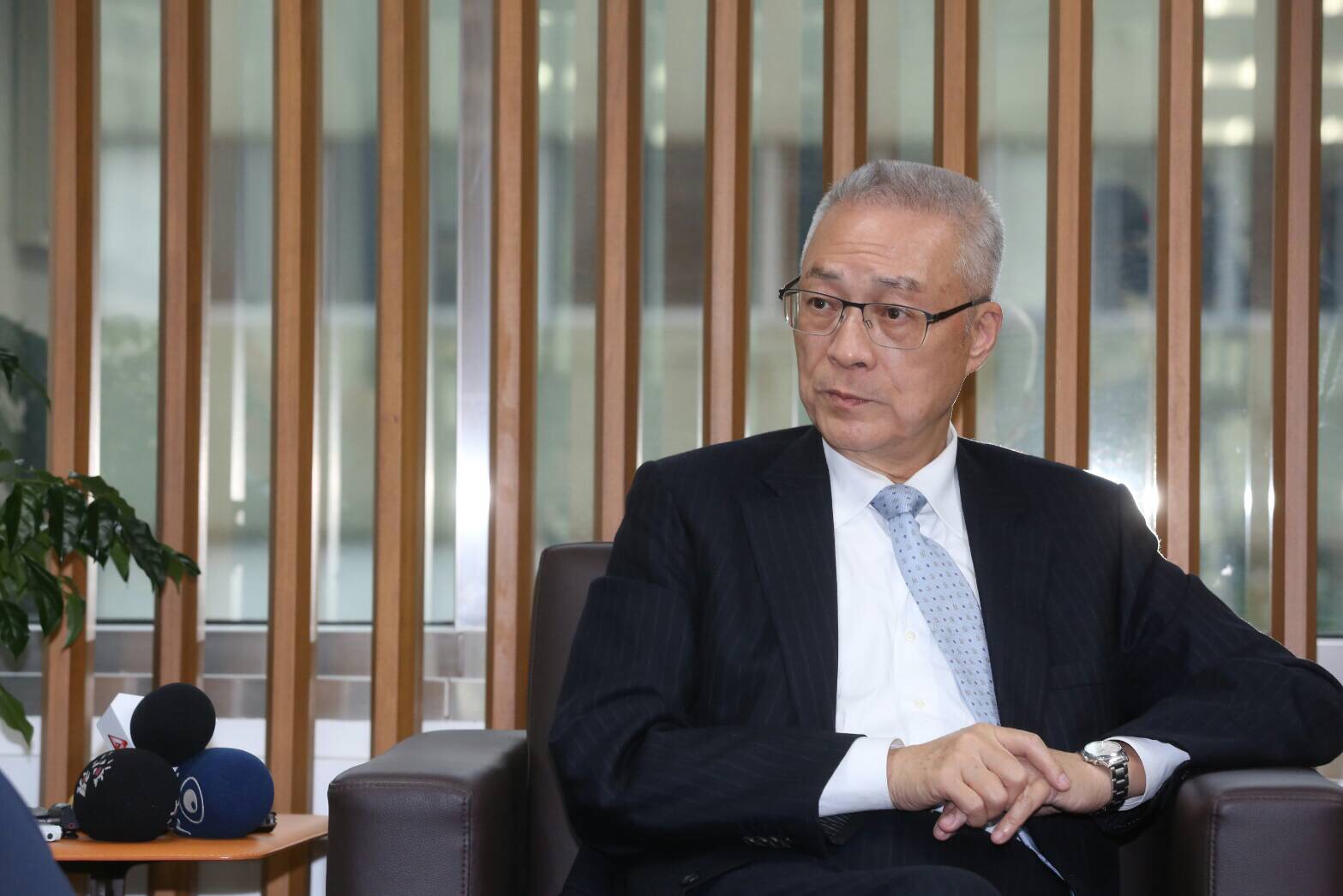 吳敦義自宣布參選後，臉書挺吳相關社團已超過20個。