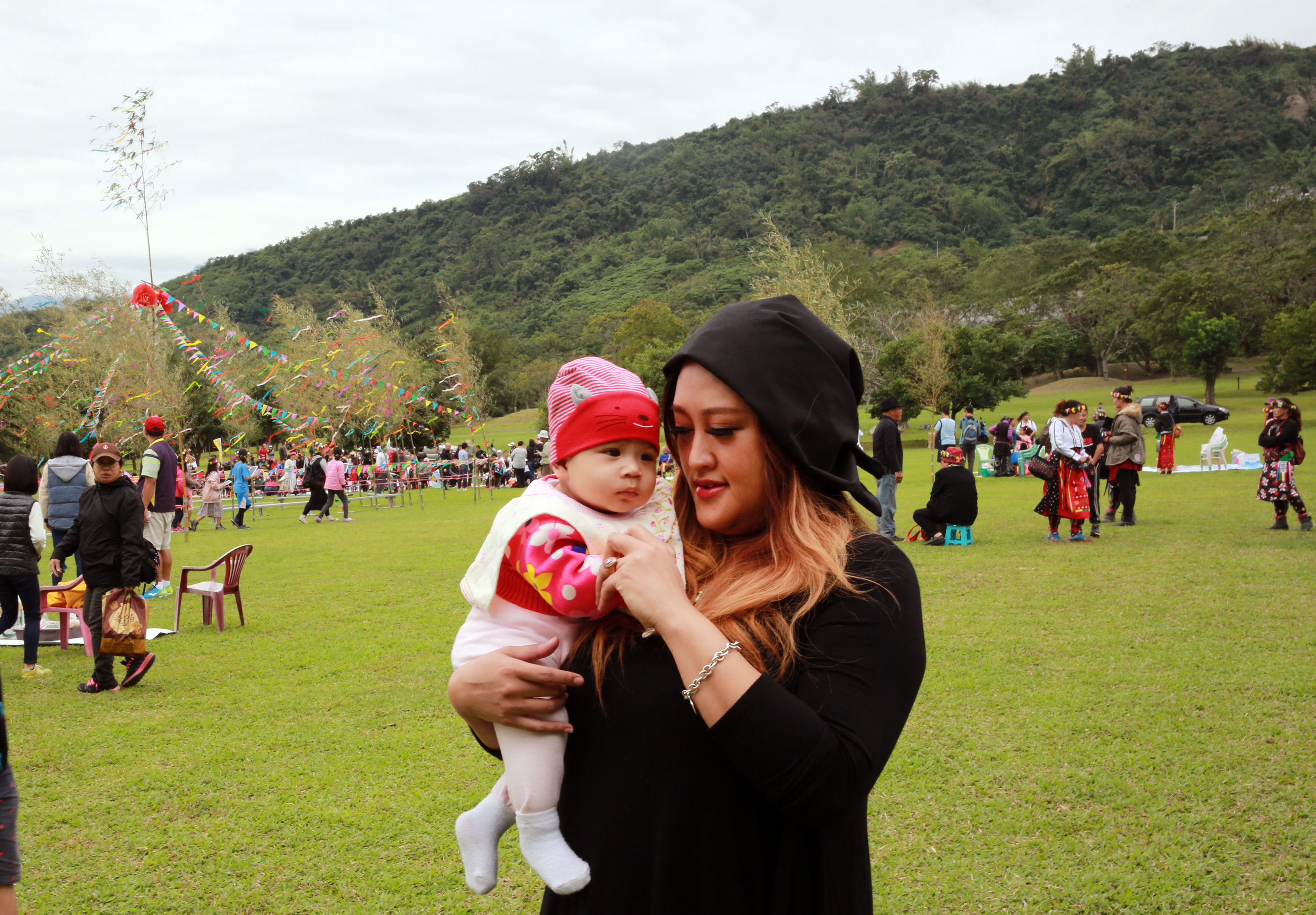 等了5年終於返鄉過節　好運降臨家家的家