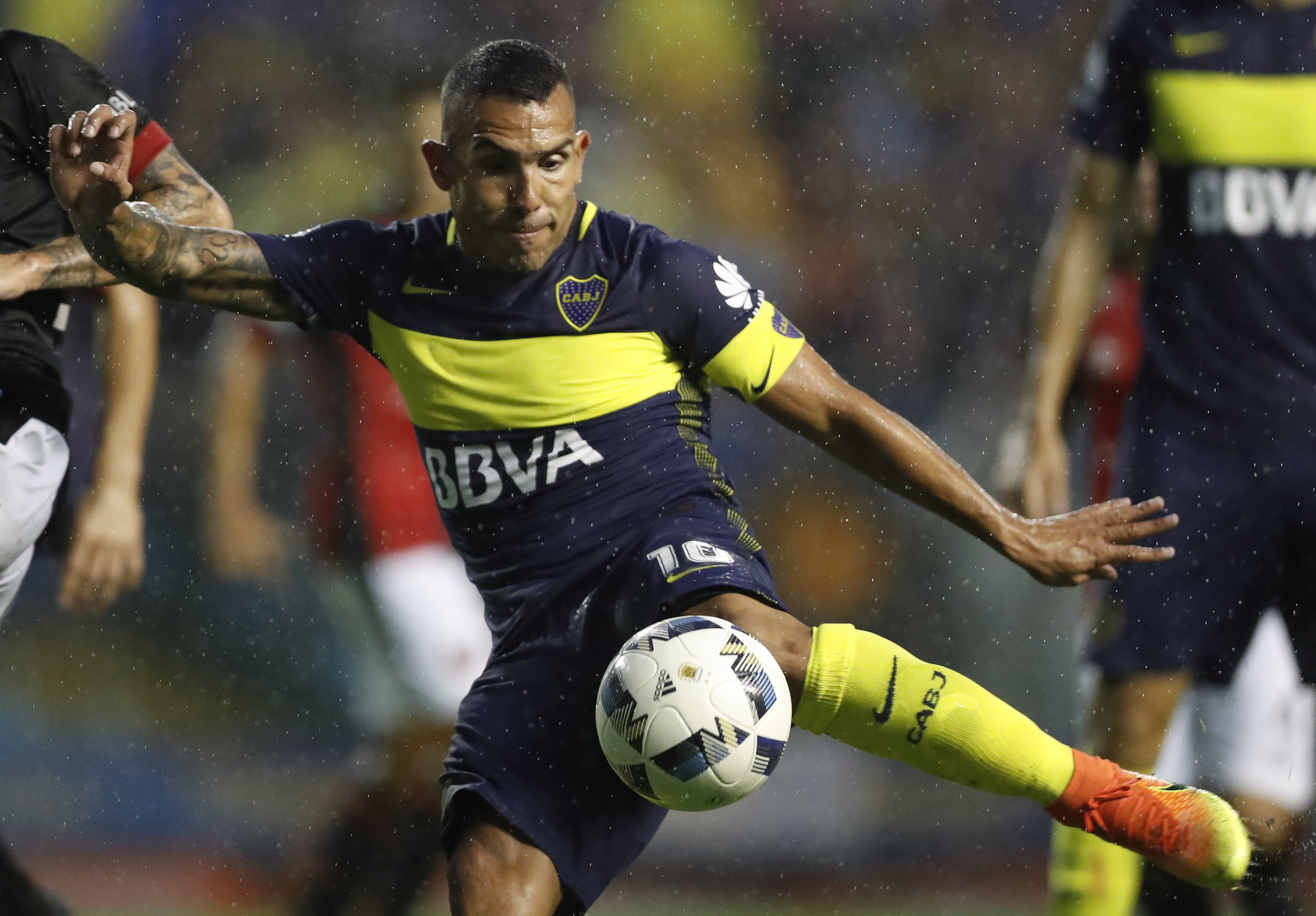 【歐K看歐洲】兩大歐美足球明星被挖角　看得見鈔票看不見中國