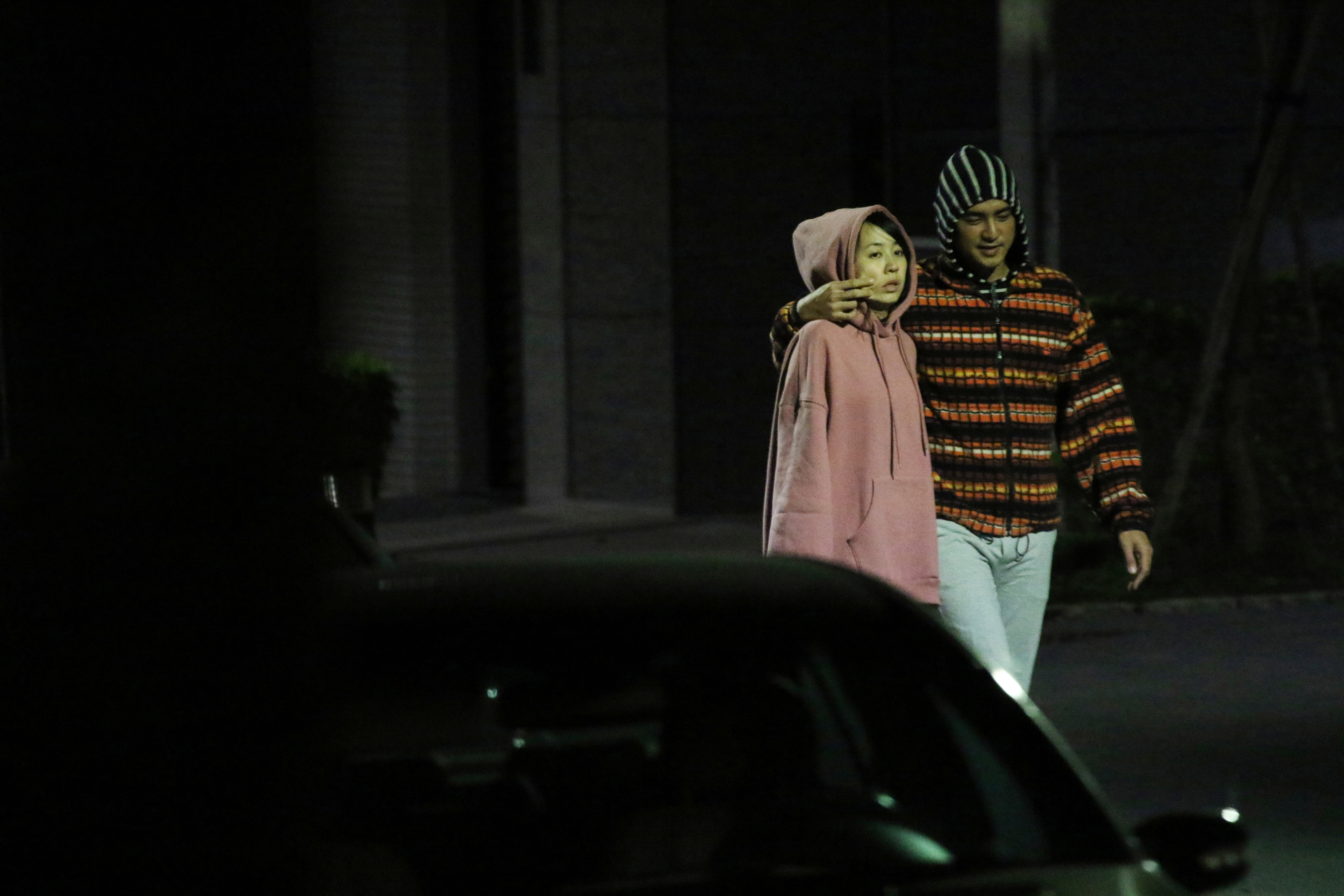 【鏡爆頭條】就是這個女人　跟明道一起賣地瓜