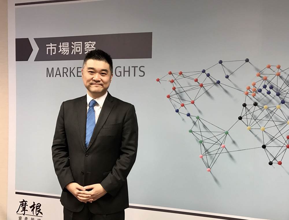 許長泰表示，今年第一季美元持續走強，投資人可多留意成熟國家的機會。