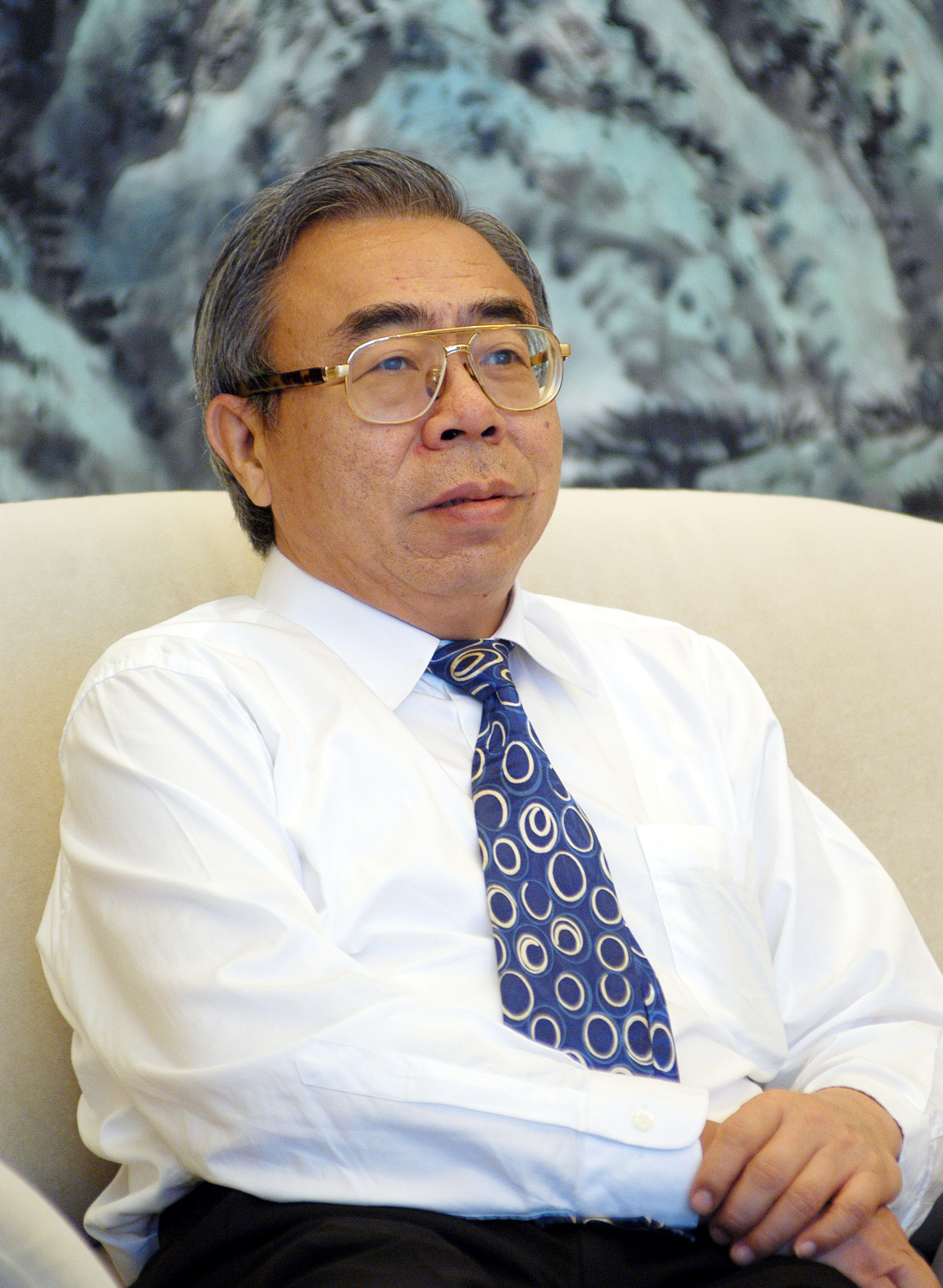 台塑集團總裁王文淵拍板，今年每位員工將加發1.4萬元獎金。(圖翻攝自東方IC)