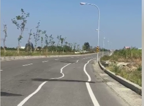 這條分隔線超ㄎ一ㄤ　酒測直線叫人怎麼走