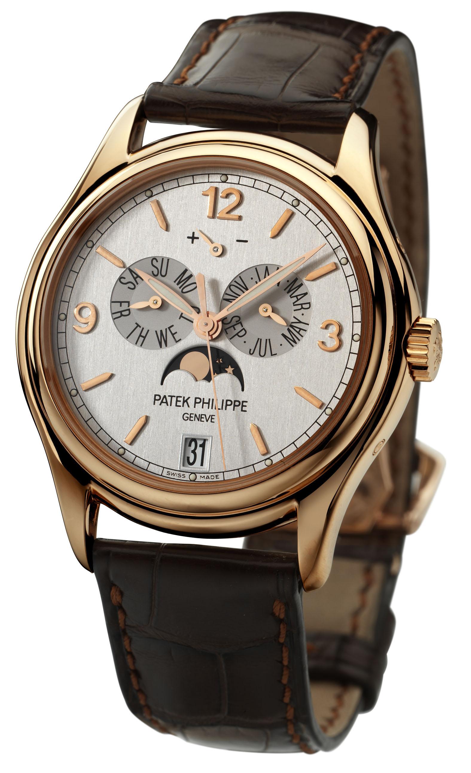 PATEK PHILIPPE與SWATCH Group、ROLEX聯手投入矽材質研究,並先於另外兩家率先發表矽游絲錶款,也正式掀起了矽材質的爭鳴年代。