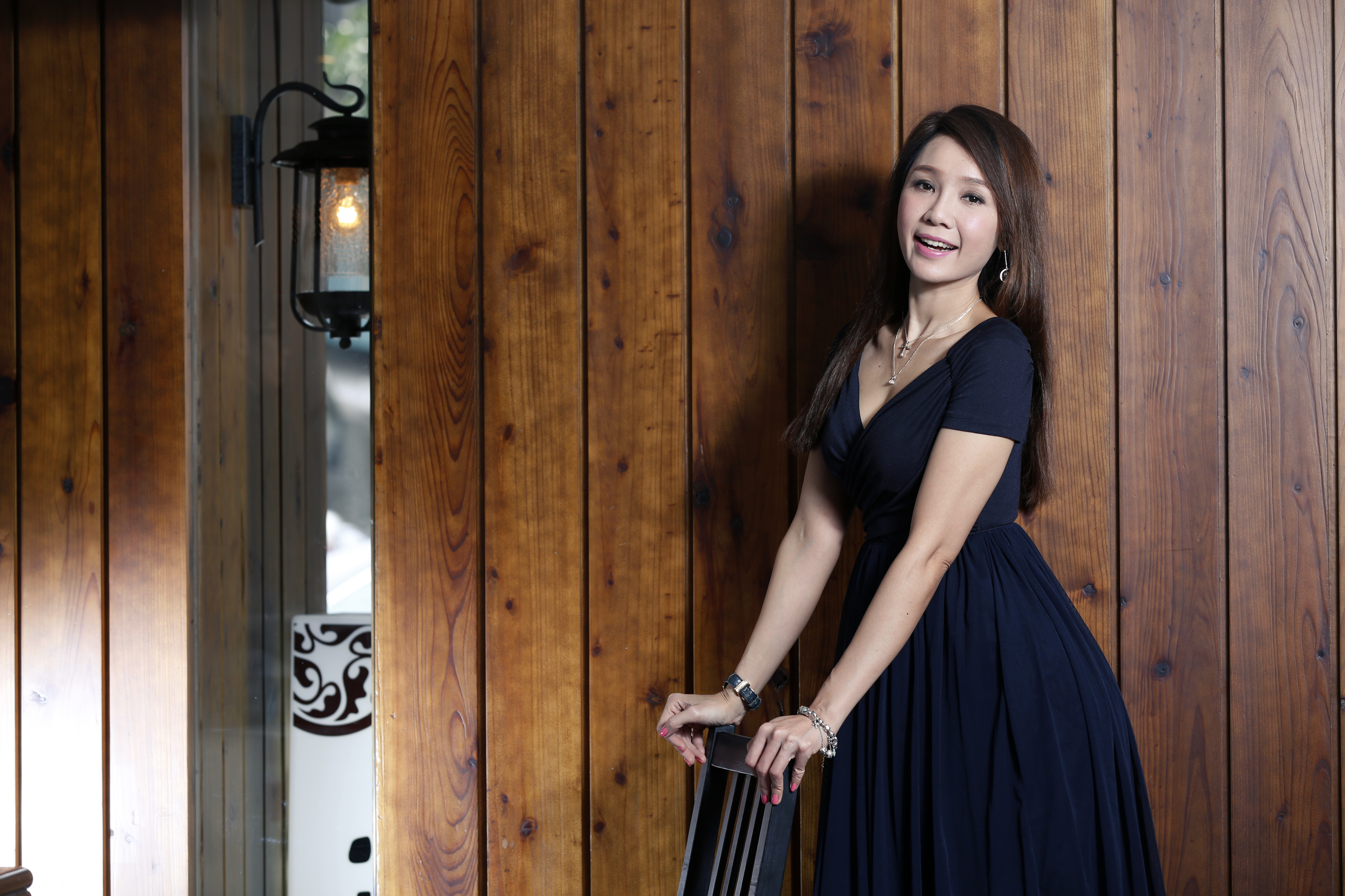 海倫清桃離婚成功　前夫毀協議書遭函送