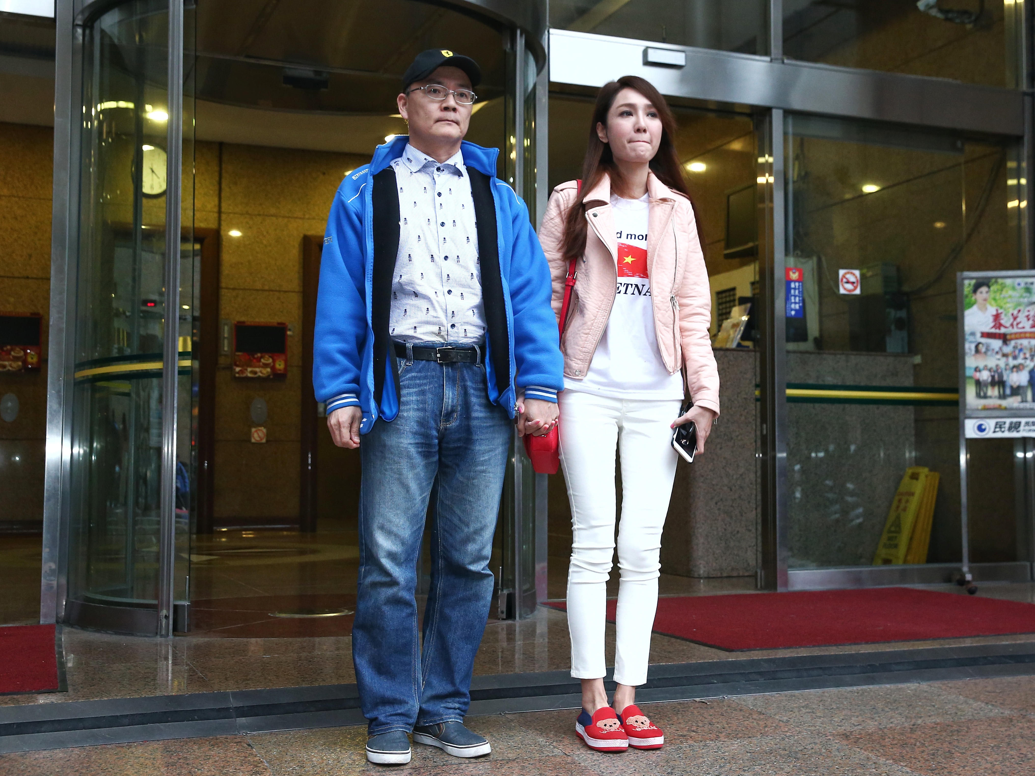 海倫清桃終與戴發奎歷經18年無性婚姻，終於恢復單身。