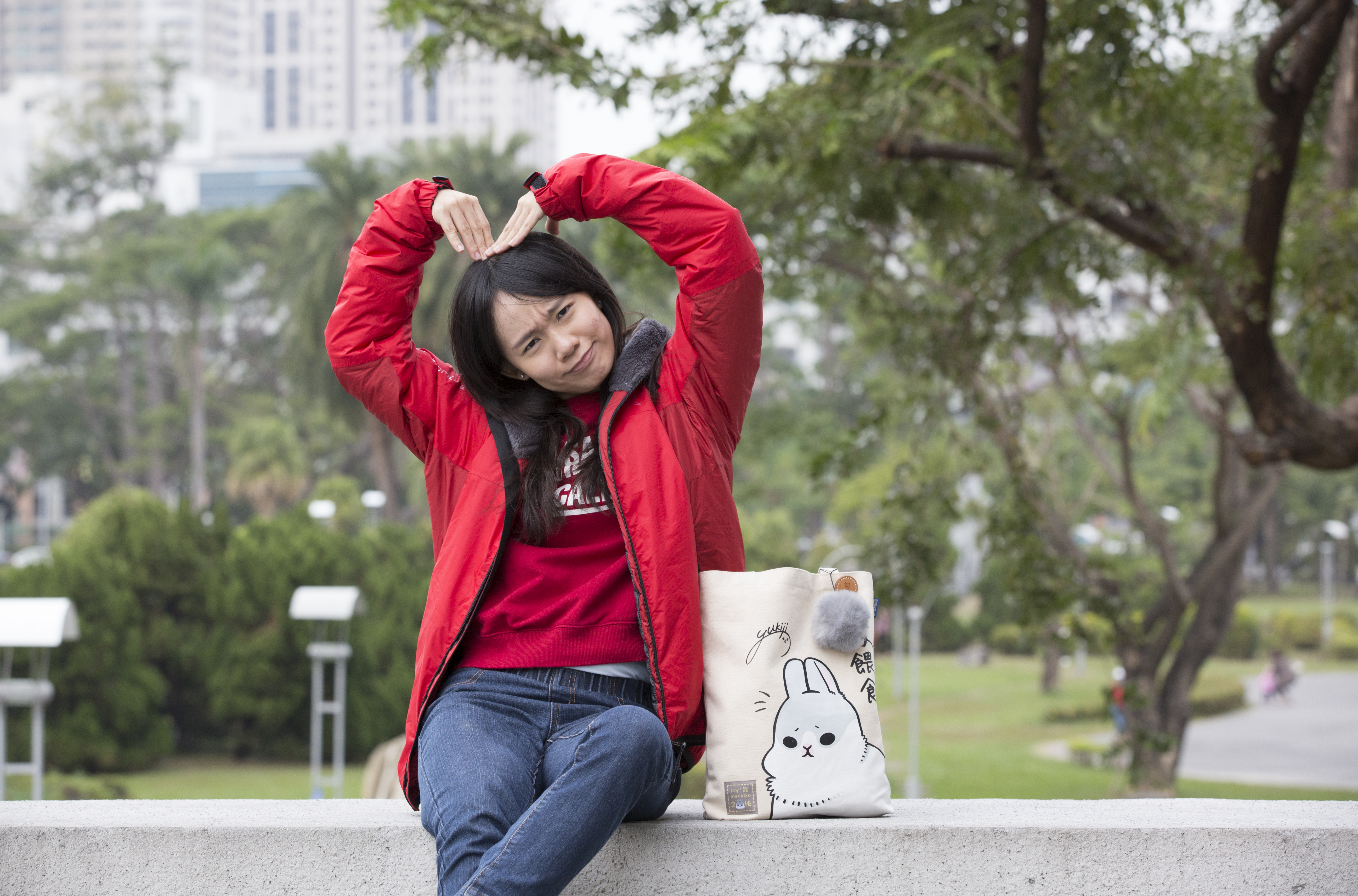 【LINE原創貼圖人氣王】「ㄇㄚˊ幾」YUKIJI　女孩與兔子的冒險