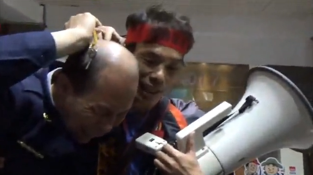 反年金改革害警衛暴哭　警政署：他不是警察