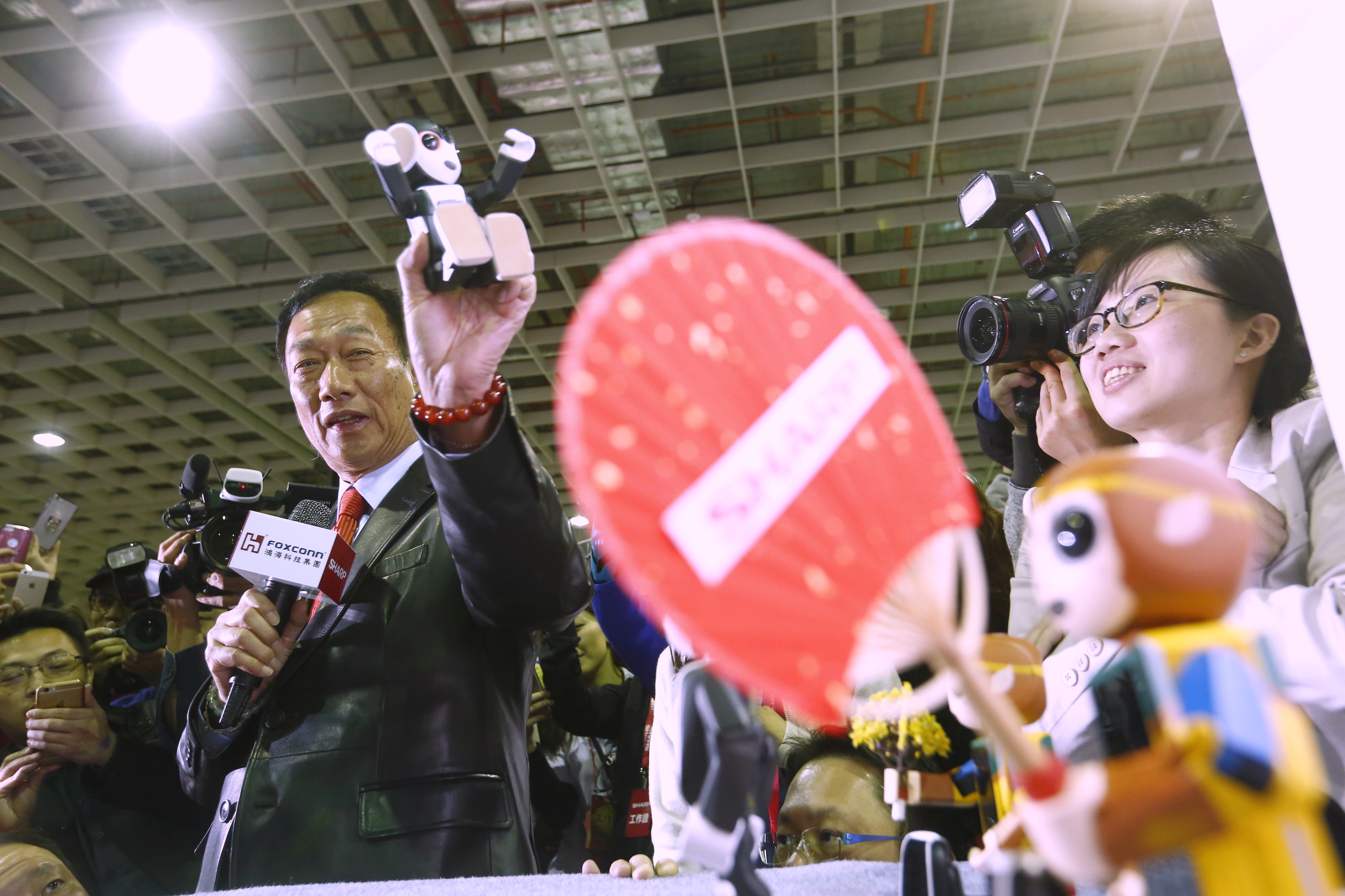 【鴻海尾牙】承認想去美國蓋面板廠　郭台銘：中國沒給任何壓力