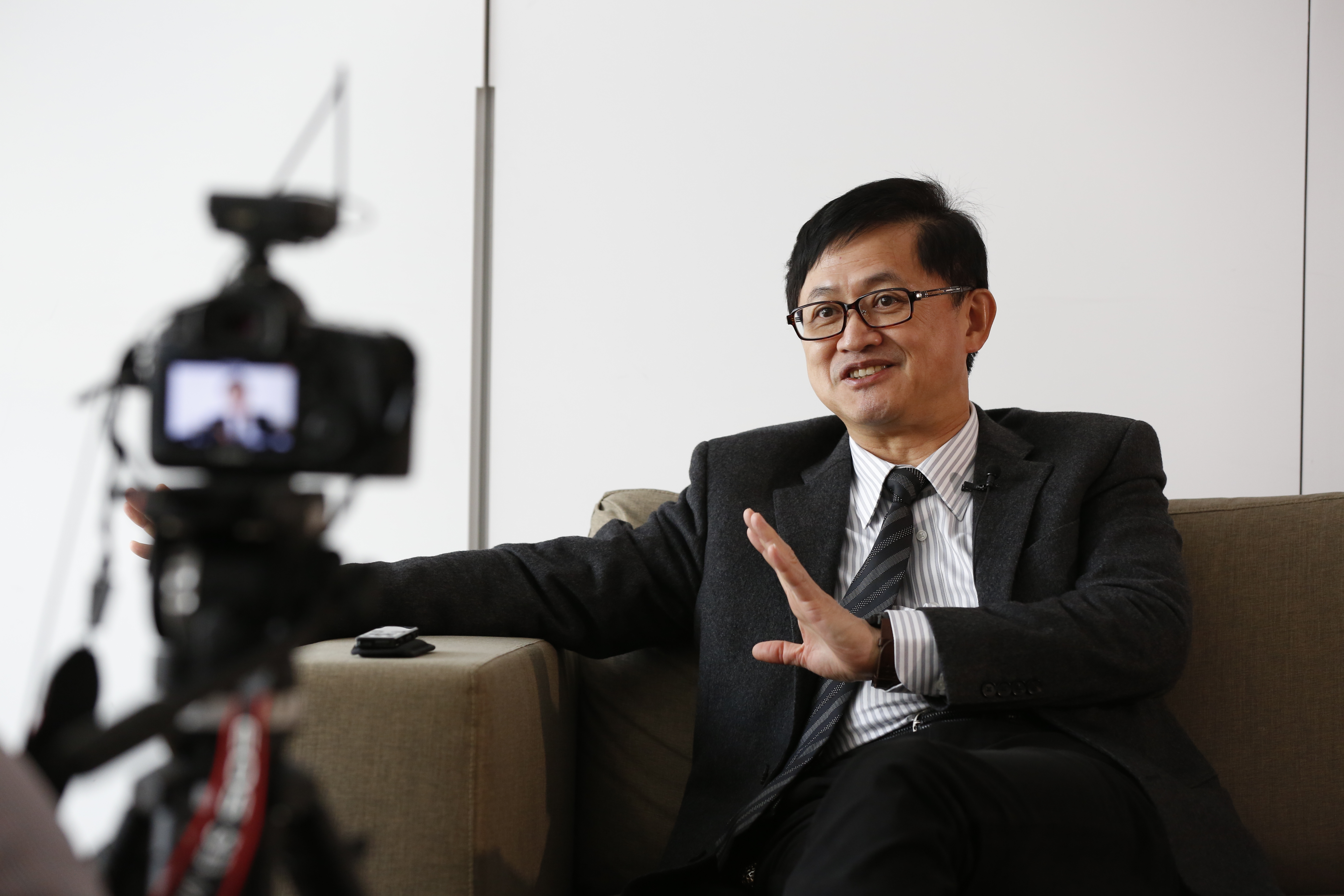 【百強企業和碩】童子賢不騎重機了　攝影作品首度曝光