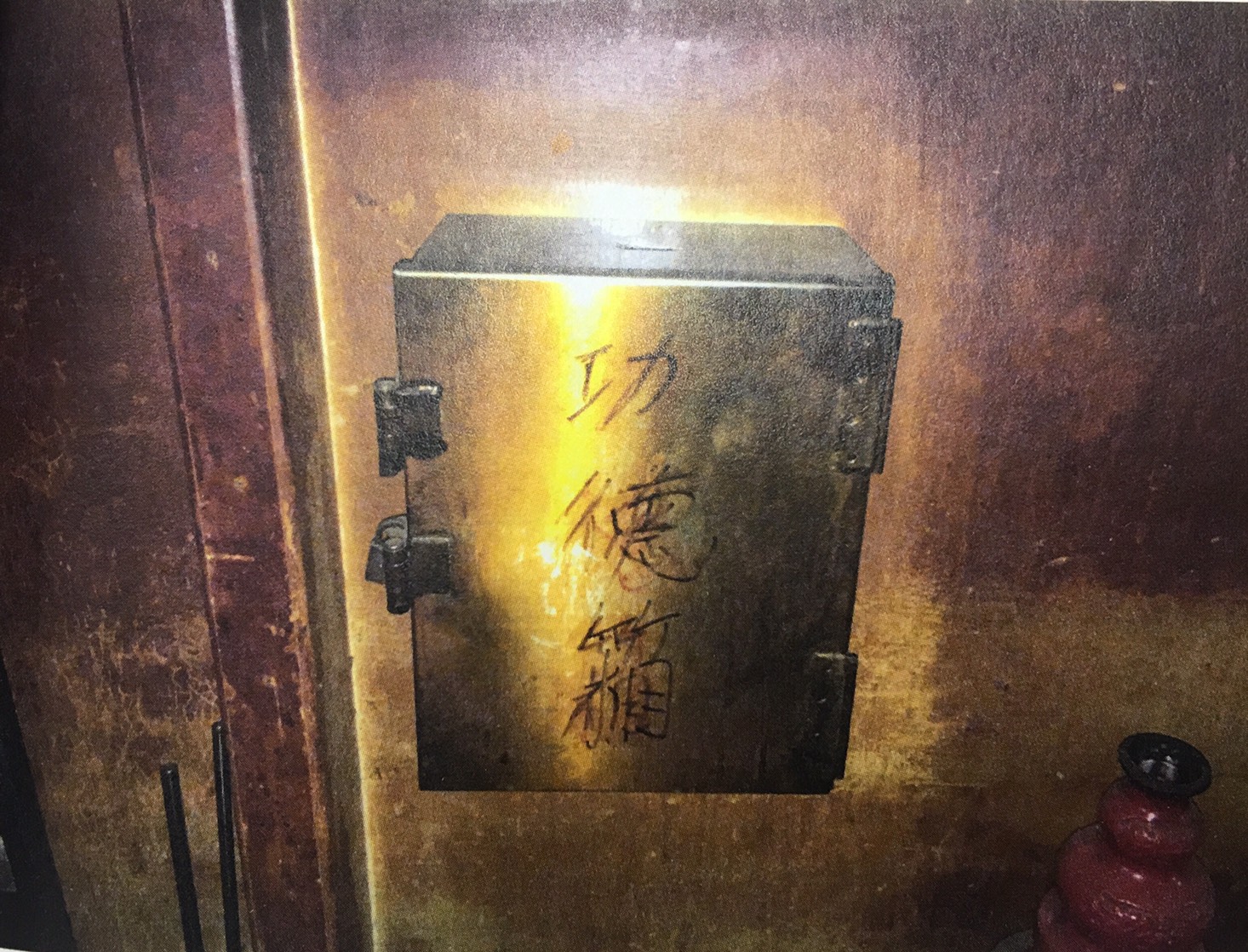 宮廟當掩護聚賭　「良心」抽頭金投功德箱