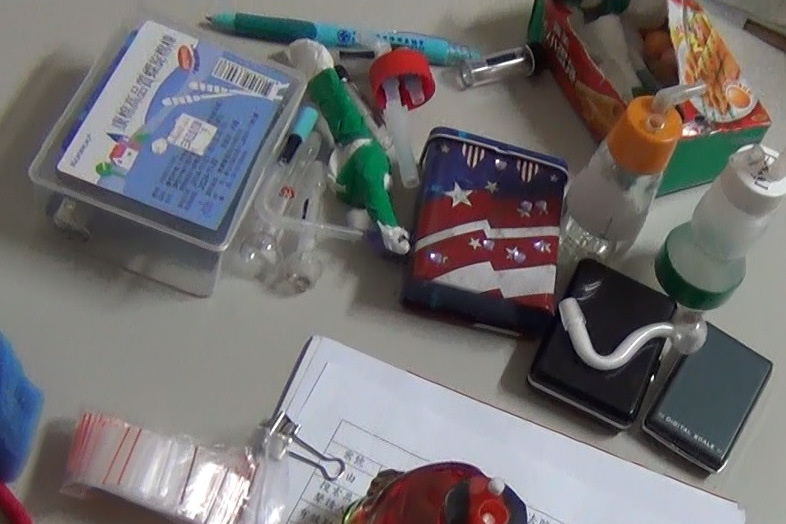 警分在現場發現安非他命等毒品。