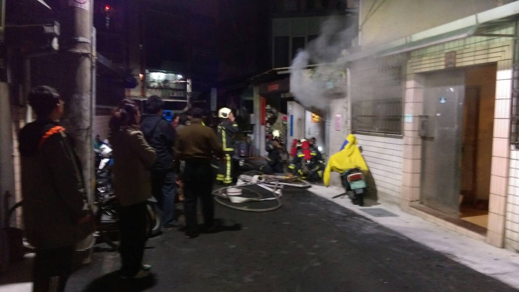 惡劣！北投可疑男暗夜連續6起縱火