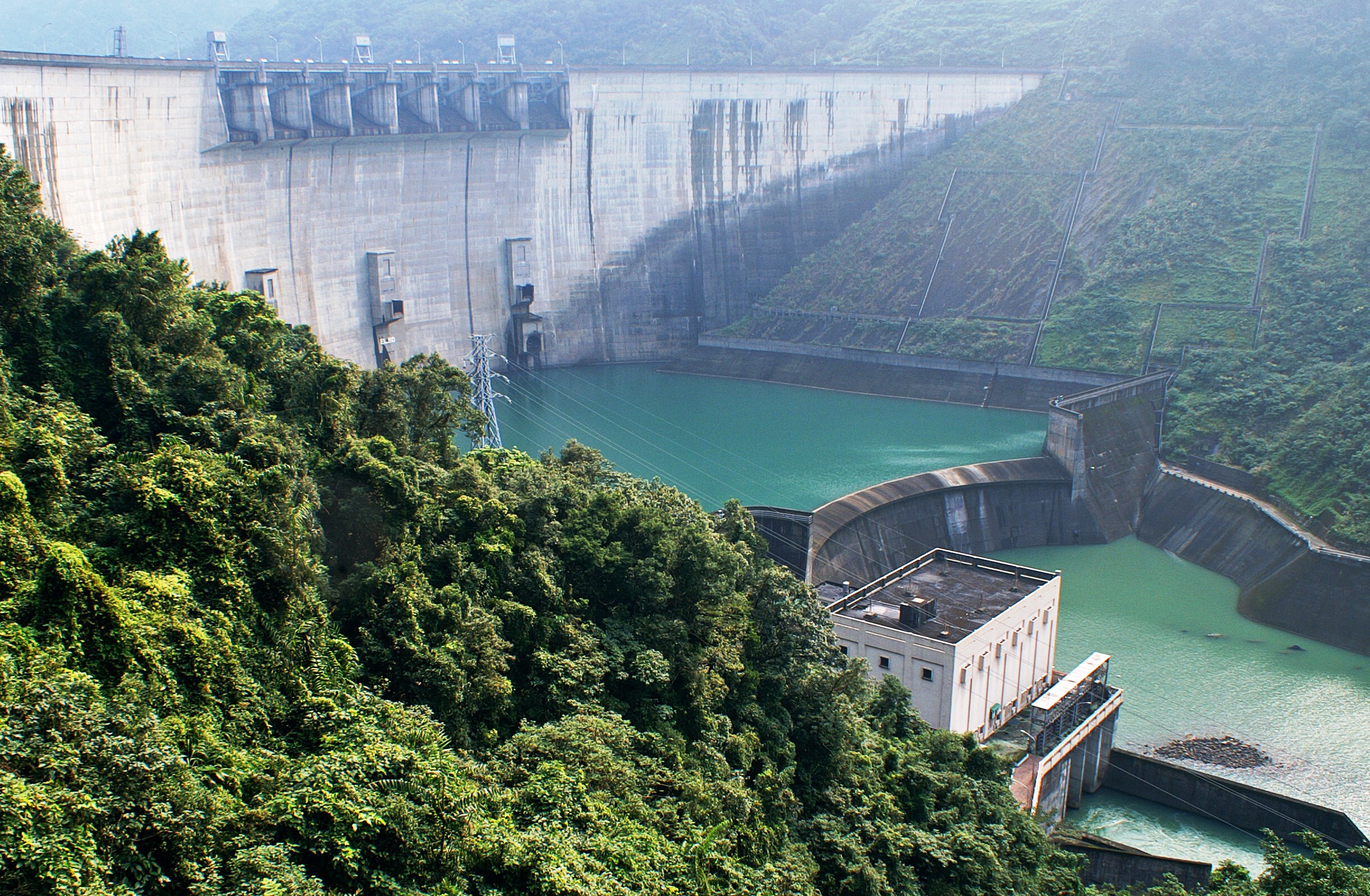 【自來水不來】自來水新裝工程費加上路修費　偏遠地區用水比用電難