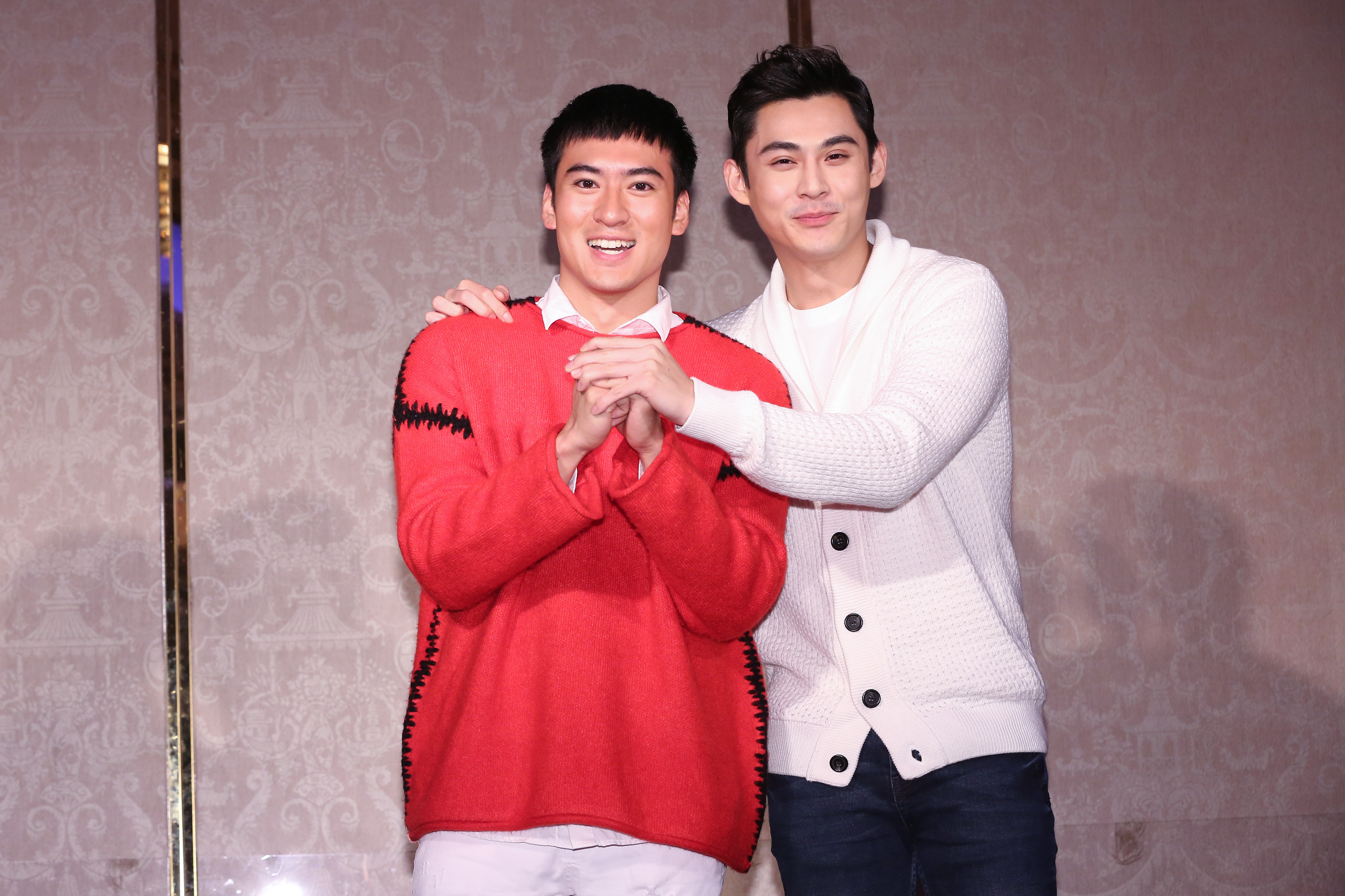 陳奕、沈建宏過年沒伴見家人　卻有一堆好朋友