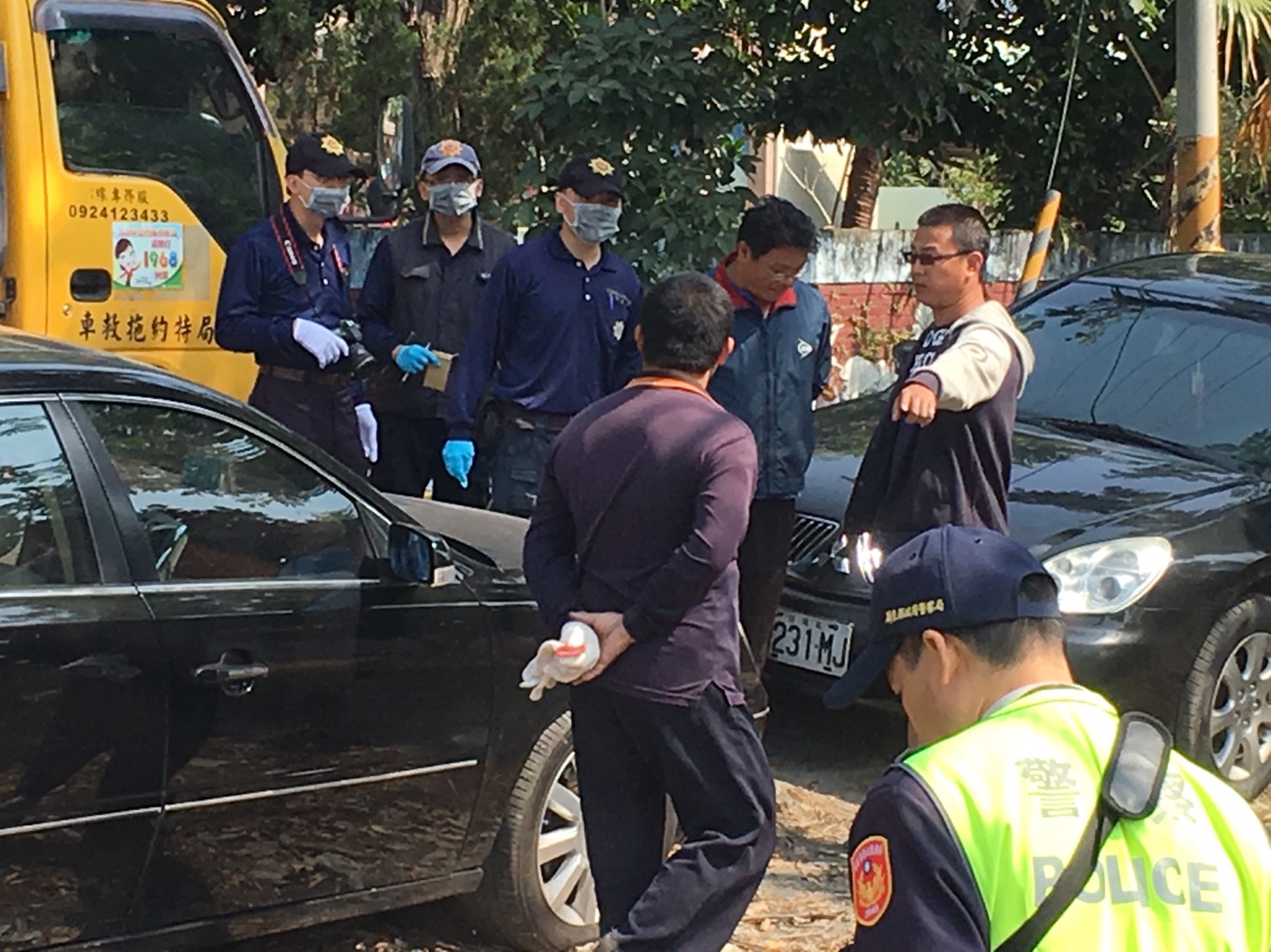 【國小半裸女屍】遭砍14刀臉毀容　相約歡唱竟斃命校園