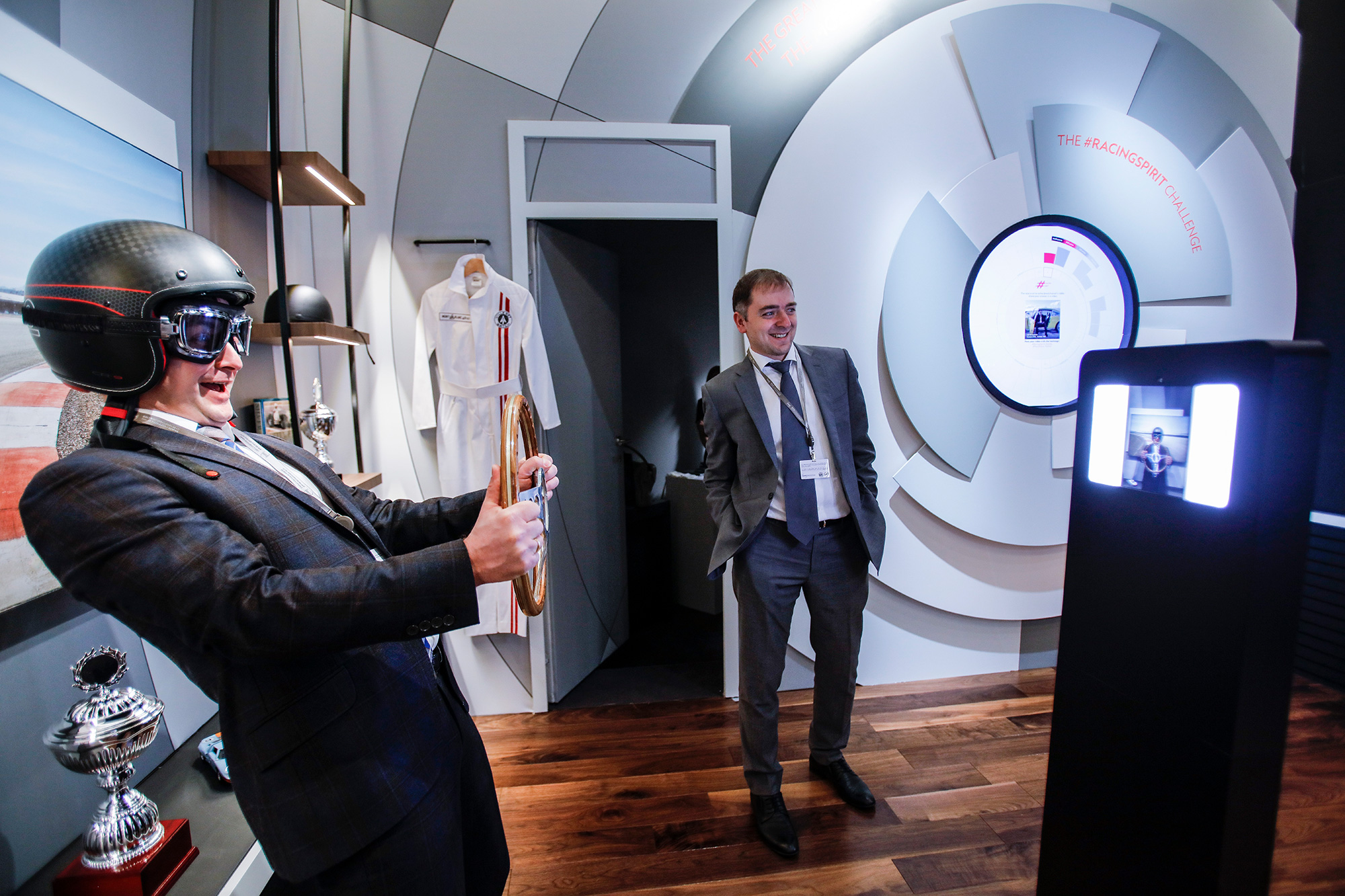 【SIHH2017】脫下西裝的萬寶龍！全新Timewalker系列亮相