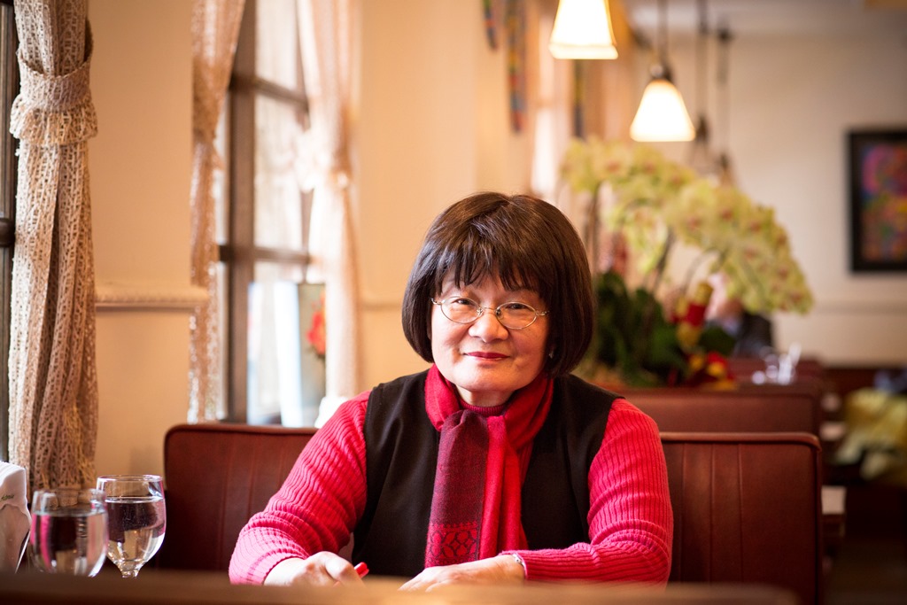 作家季季20歲就因男友楊蔚之故認識陳映真，卻是直到「民主台灣聯盟案」發生後，才得知枕邊人竟是警總的線民。