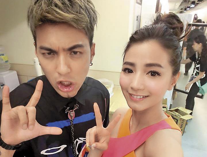 嘎嘎跟寶兒的「唇交」緋聞爆了1年多，最近傳出關係惡化，寶兒常上嘎嘎家鬧事。