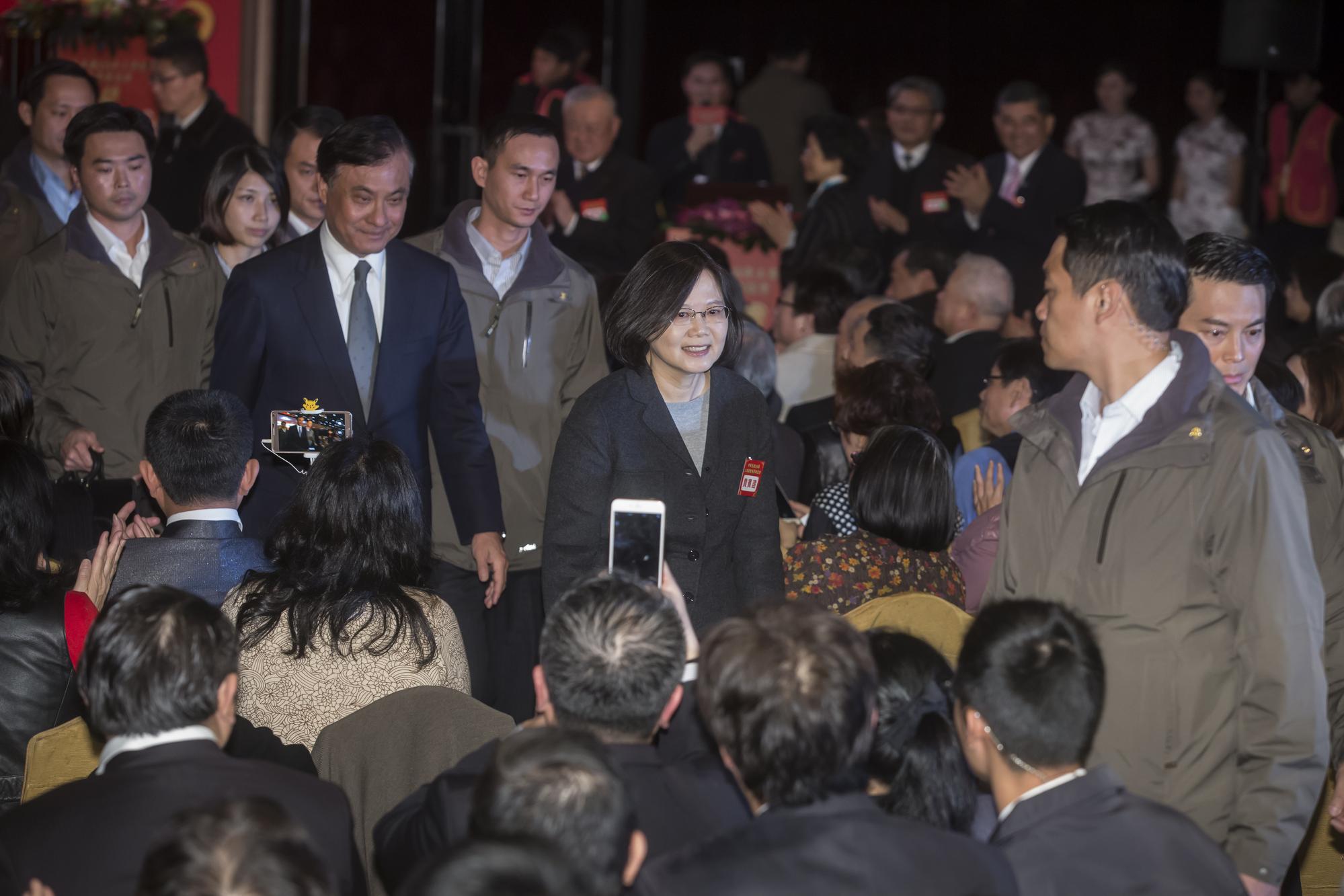 八大工商團體今日舉行新春團拜,總統蔡英文也出席致詞。