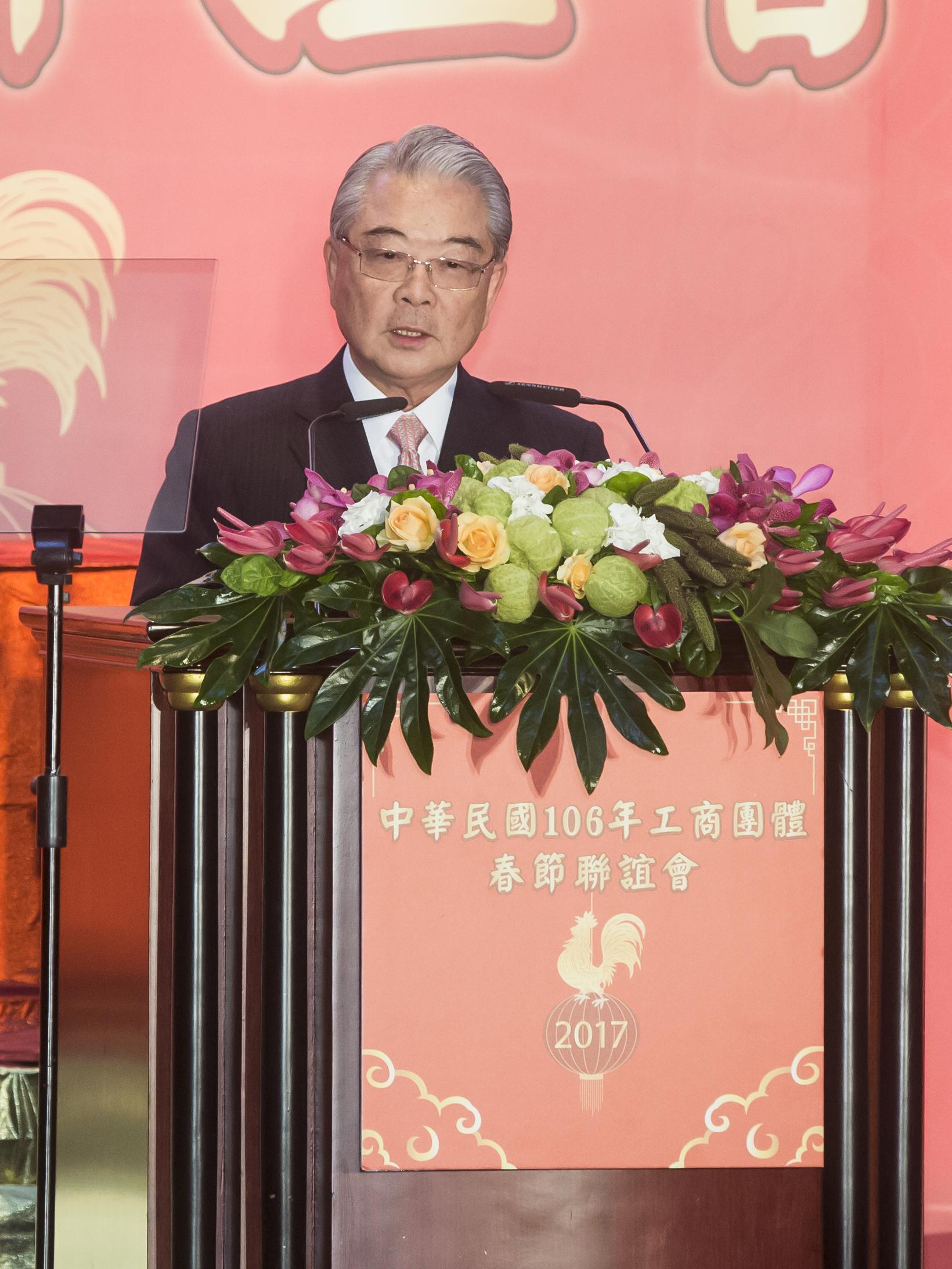 全國工業總會理事長許勝雄代表提出新春「五願」。