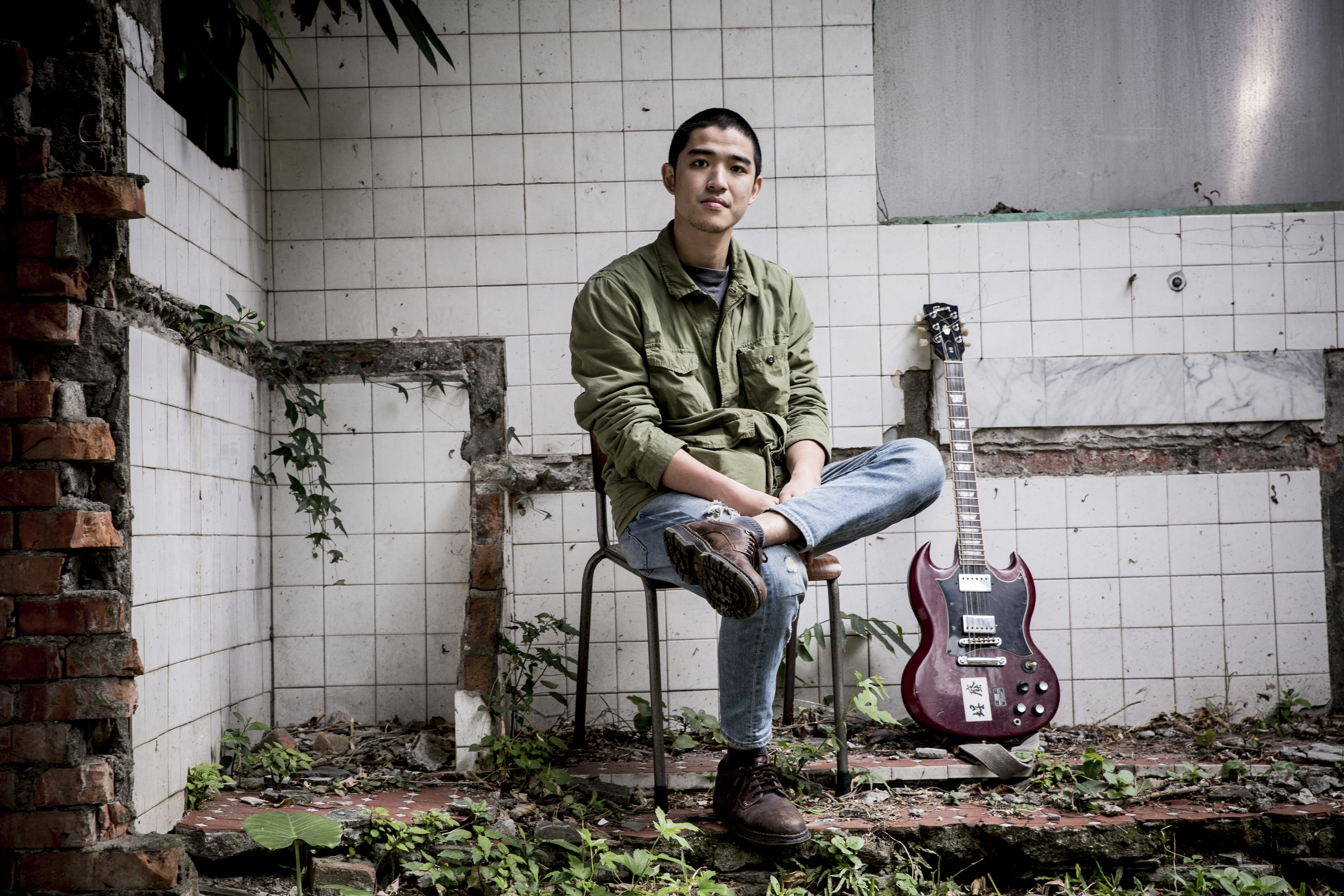 朱宸生在小腦萎縮症家族，她父親的七個兄弟姊妹，只有大姑是健康的。