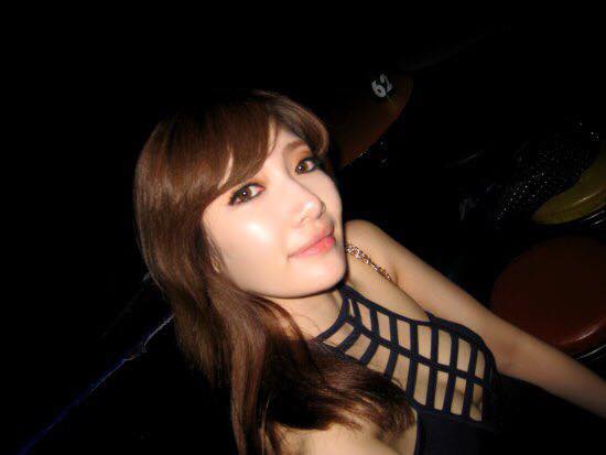 屁蛋妹時常在臉書上露奶自拍娛人。（翻攝Kelly Tsai臉書）