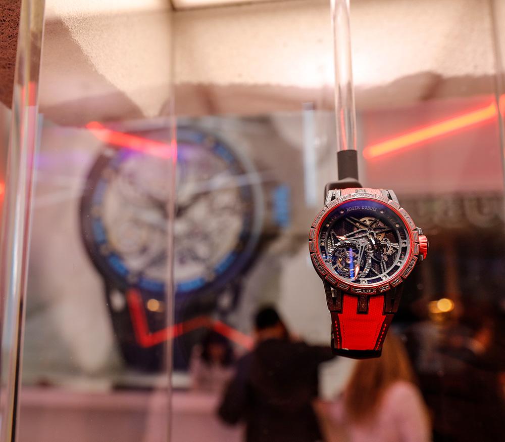 Excalibur Spider Carbon碳纖維腕錶，限量28枚，建議售價NT$ 6,400,000。