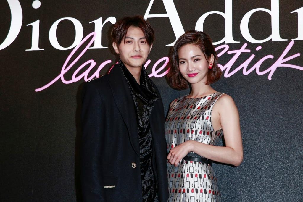 曾之喬難得擺脫戲劇演出的身份，強調自己是雙唇柔軟的女人，圖左是王子邱勝翊。 