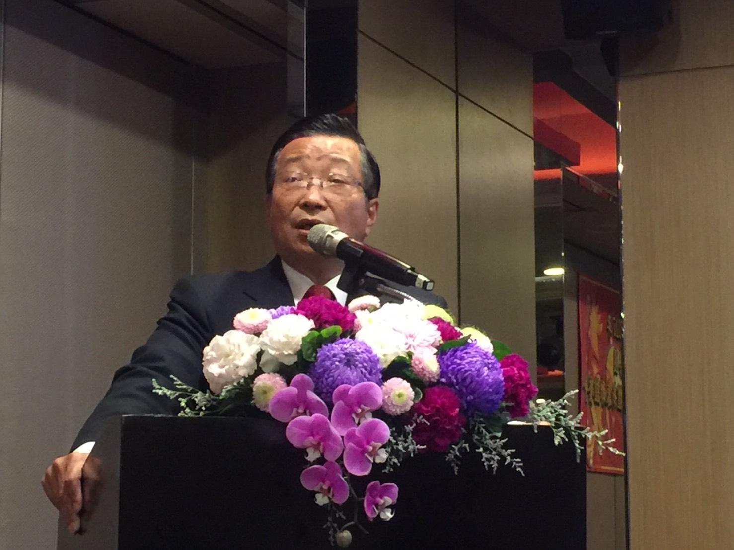 臨危授命接下兆豐金控董事長一職的張兆順表示，今年是兆豐轉型的一年。
