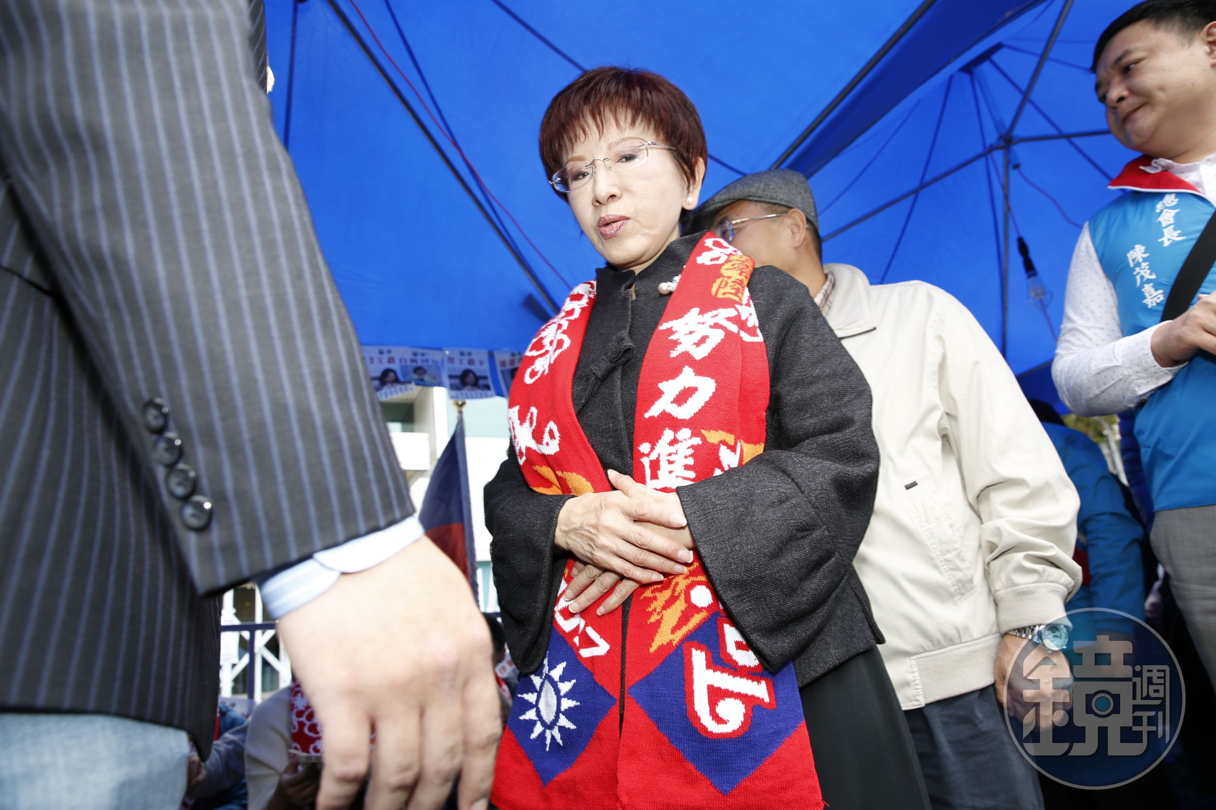 國民黨選主席，現在檯面上這幫候選人，看了令人搖頭，將來選不上總統，也是白搭。