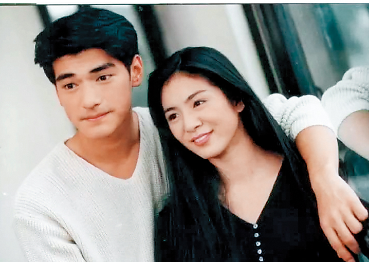 1995年起，金城武（左） 跟楊采妮（右）連續合作3部片，傳戲裡談情談到戲外，但最後不了了之。