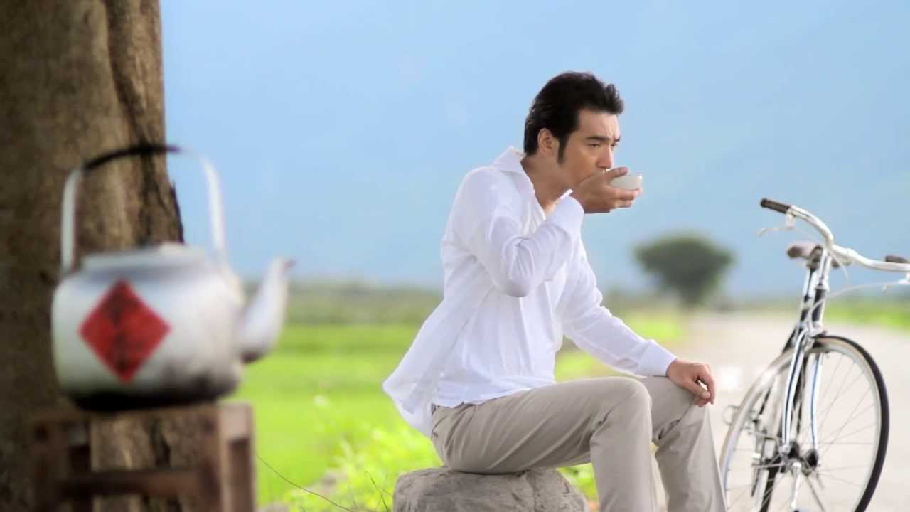 「金城武樹」因為金城武以此樹為背景拍廣告暴紅而以他為名。