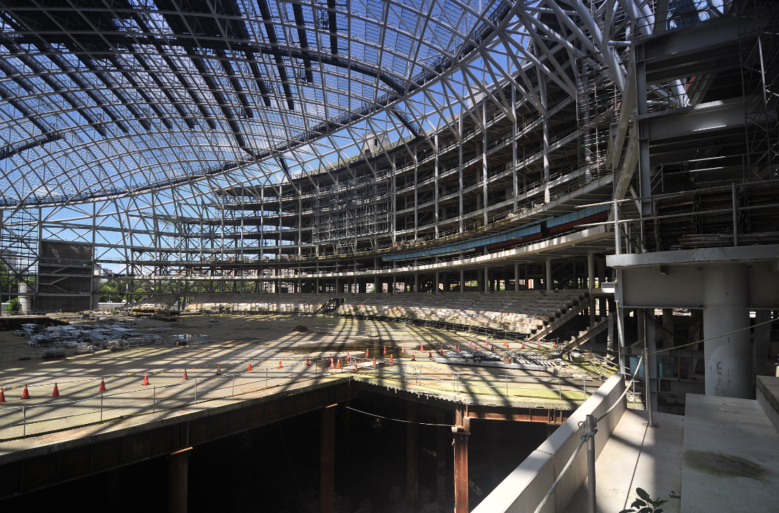 台建中心定出大巨蛋園區容留人數6萬人上限，與遠雄提出的13.3萬相去甚遠。