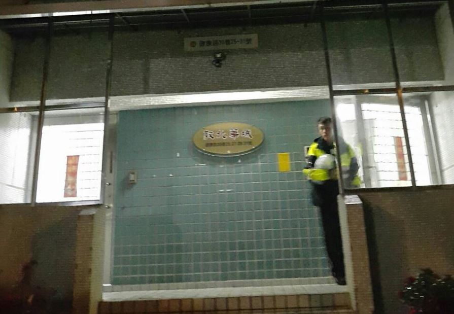 松山區健康路發生一對男女燒炭自殺的悲劇。