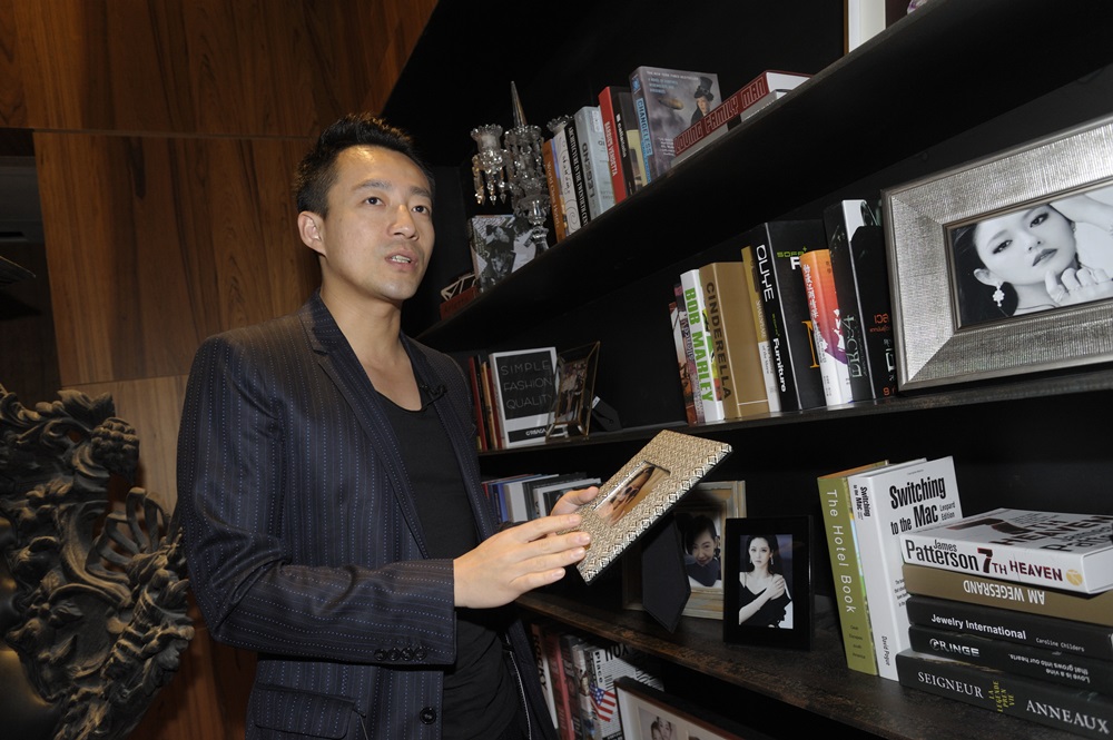 汪小菲對本刊表示：「絕對配合政府完善經營執照，會加強內部培訓和管理，未來為客人提供最好的服務。」