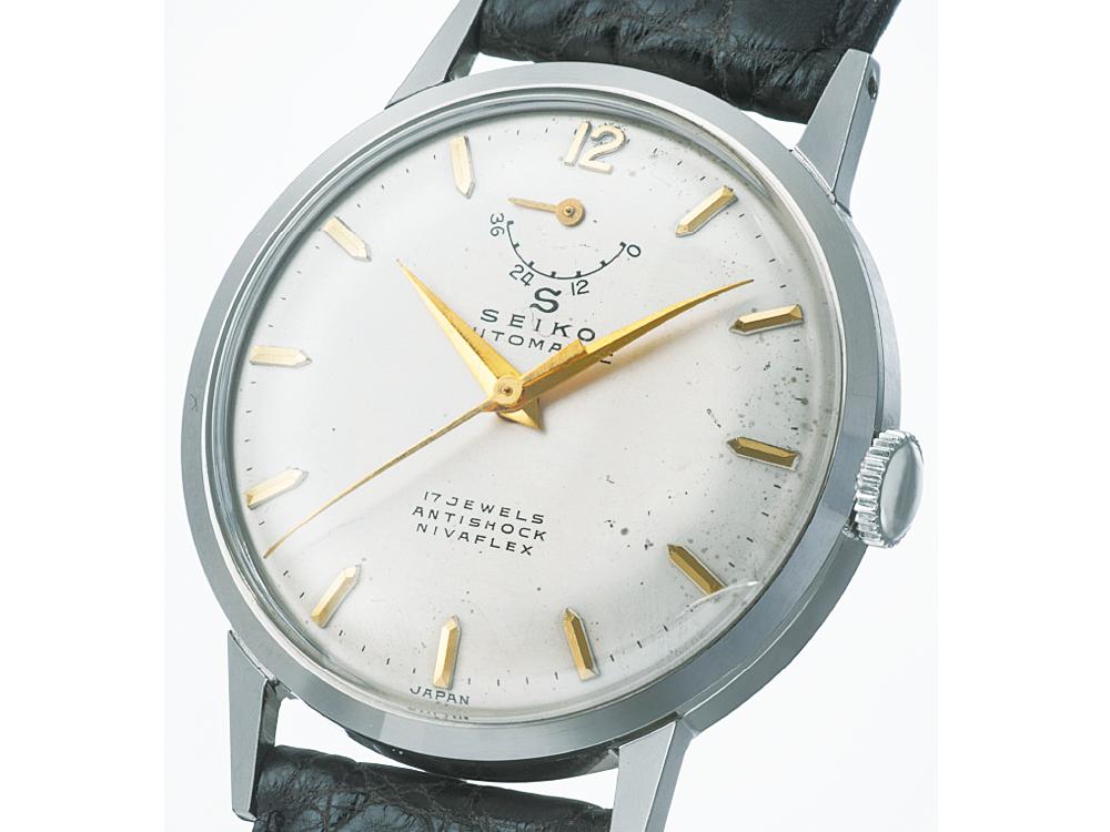 這款1956年所SEIKO推出的品牌首枚自動上鍊、同時又具備著能量儲存顯示的腕錶,除了日本收藏家外,在歐美的古董錶藏家中也是相當熱門的,之前還曾經與國外玩家熱烈討論這枚機芯與同時期瑞士機芯的差異呢!