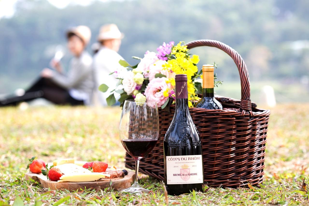 「BRUNEL DE LA GARDINE CÔTES DU RHÔNE ROUGE」很合搭番茄風味輕食和煙燻肉類。(650元/瓶,代理商:美多客02-2705-0245)