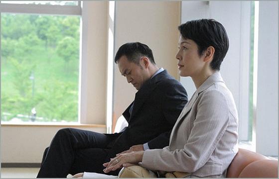 《明日的記憶》呈現了渡邊謙有別於硬漢一面的演技。