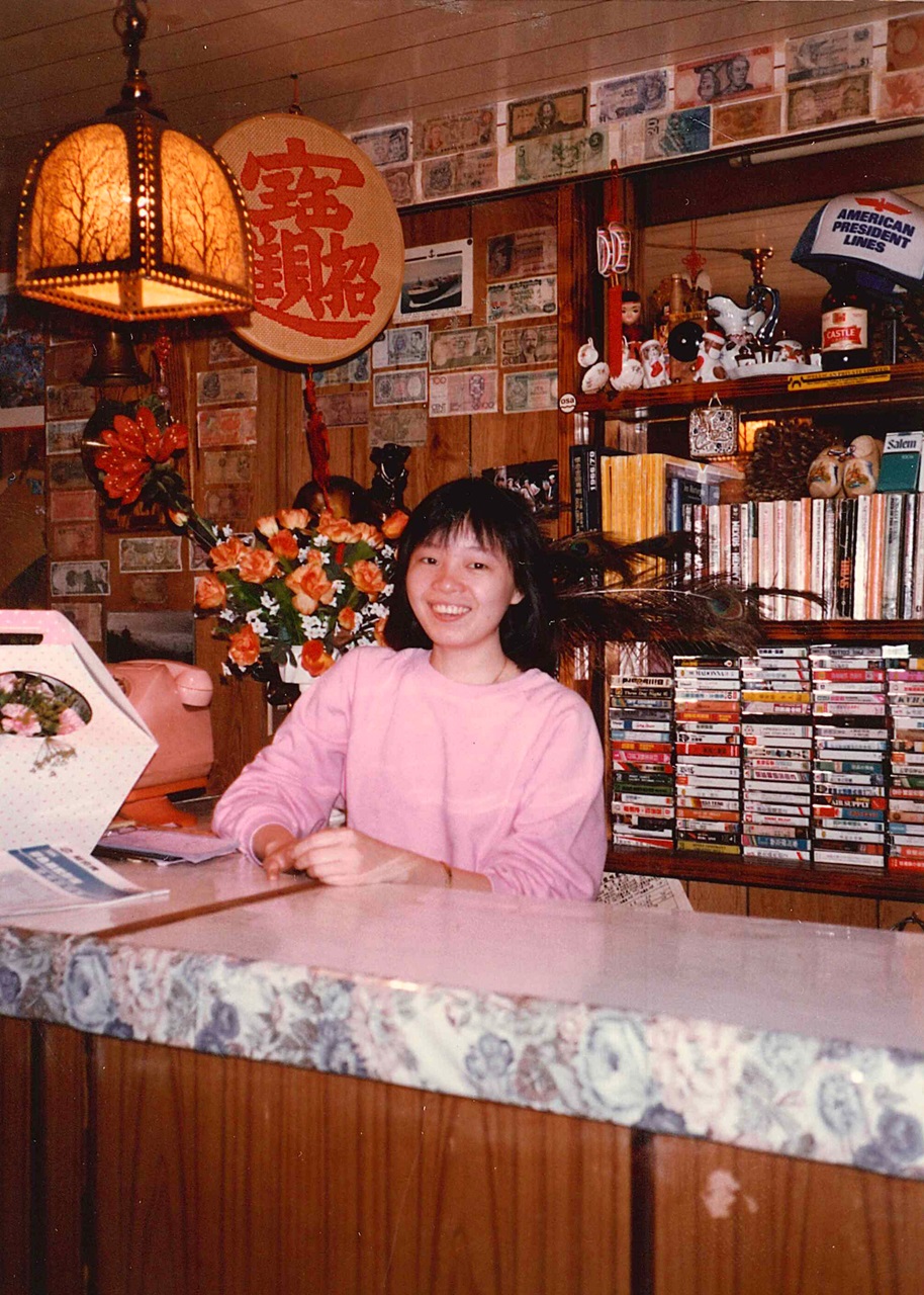 Amy她前一份，也是唯一受僱於人的藝品店推銷員工作，讓她學會不少跟外國人的應對進退。（冒煙的喬提供）