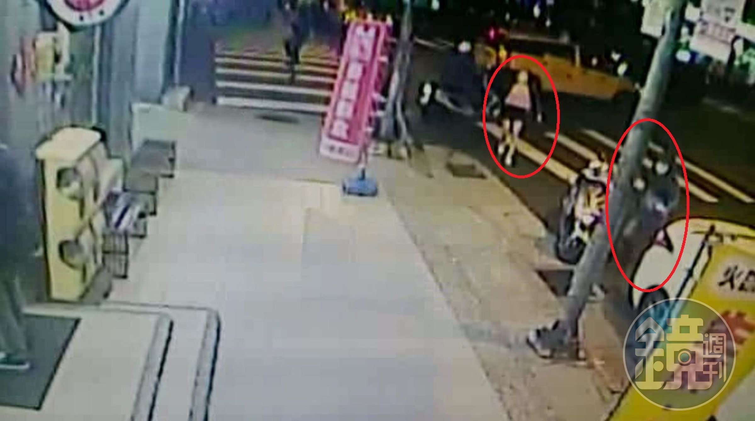 李姓組頭夥同女友討債，打完人後搭乘白色轎車逃逸。