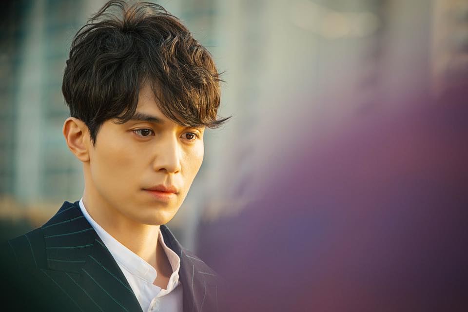 陰間使者李棟旭因《鬼怪》在亞洲掀起超人氣旋風。（翻攝自鬼怪fb）