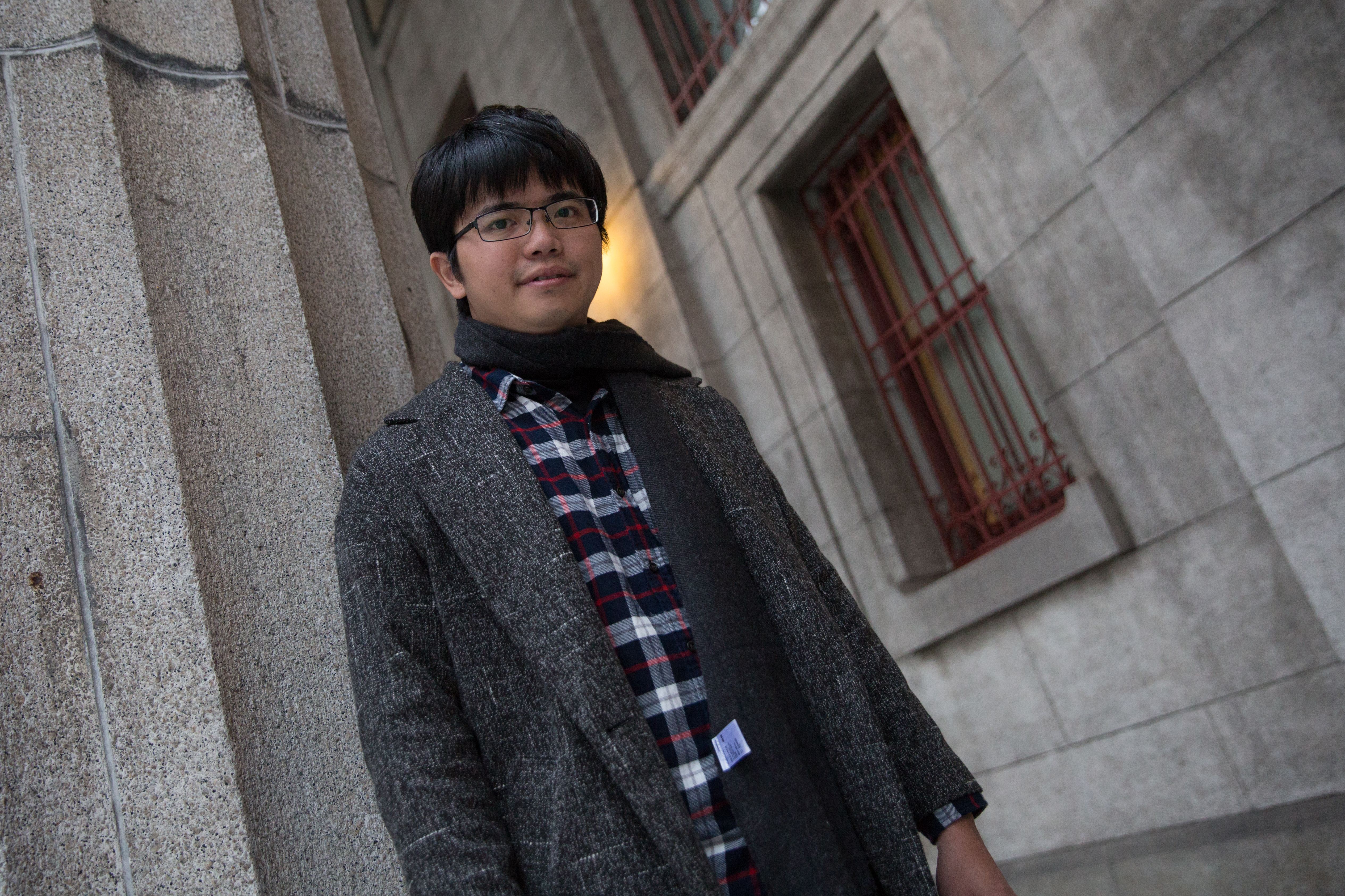 林祖儀高中開始打工，派報、在日本料理店和飯店端盤子，很早就知道要靠自己的雙手活下去。