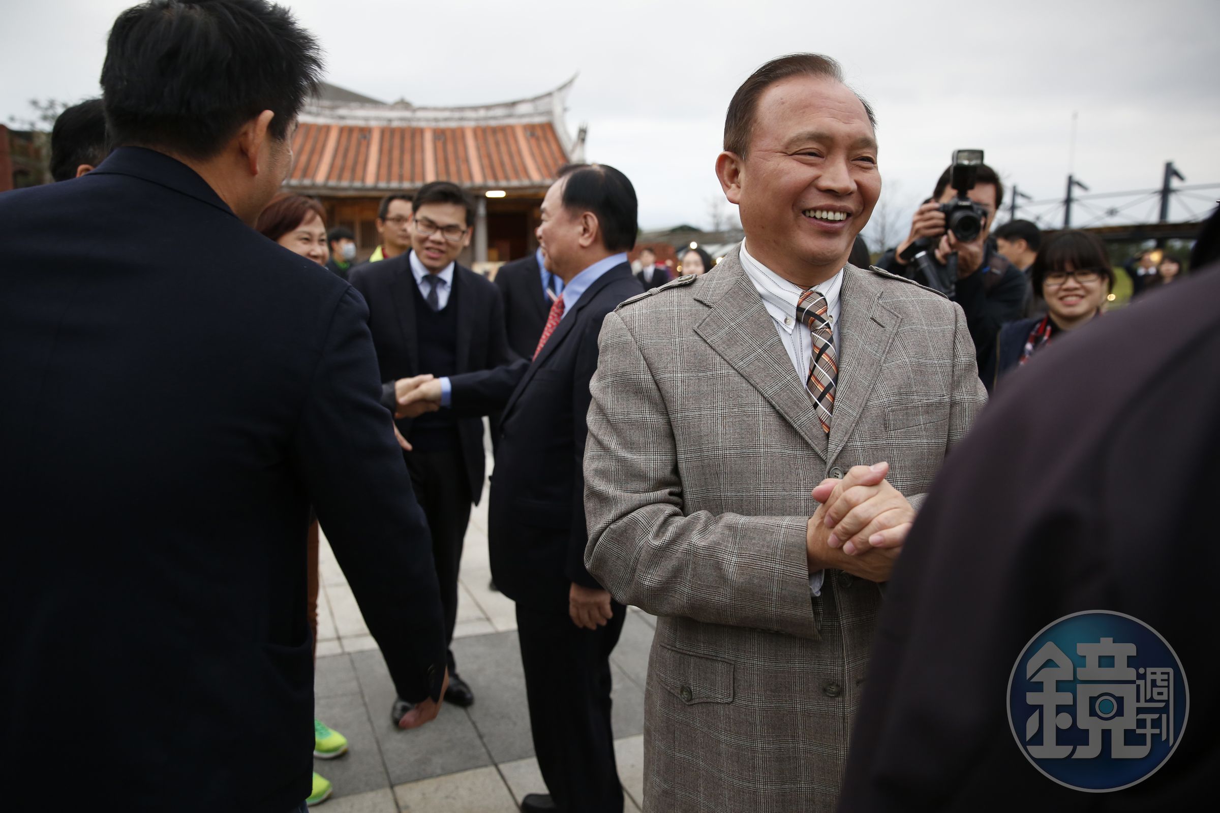 宜蘭縣政府表示林聰賢遭檢舉涉圖利案為烏龍爆料，檢舉人對此反擊手中資料齊全。