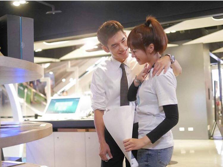 張書豪坦言女友曾對他劇中情侶方志友吃醋，但如今方志友反成為張書豪女友訴苦的對象。（翻攝自張書豪臉書）