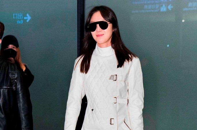 孔曉振以全身共32萬3800元的Dior行頭抵台。