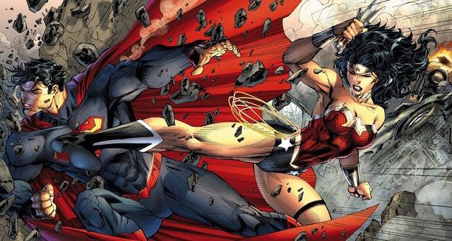 崇尚和平的神力女超人，有著能與超人抗衡的力量。（DC comic）