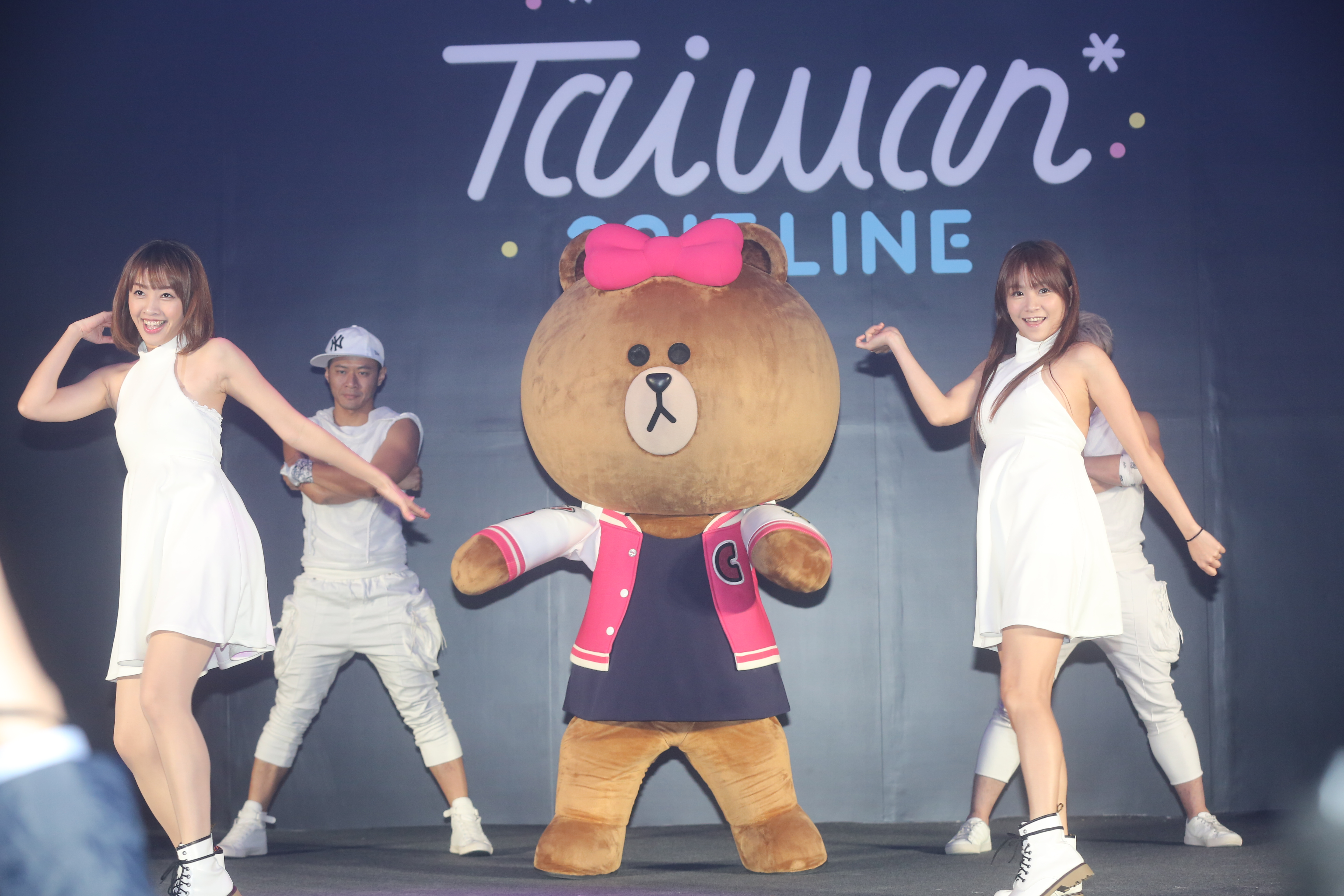 台灣人創造的貼圖業績相當驚人。