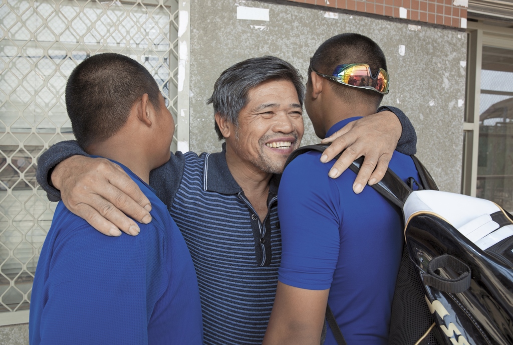 廖忠仁留下2個兒子，目前就讀國二、國三，靦腆乖巧。