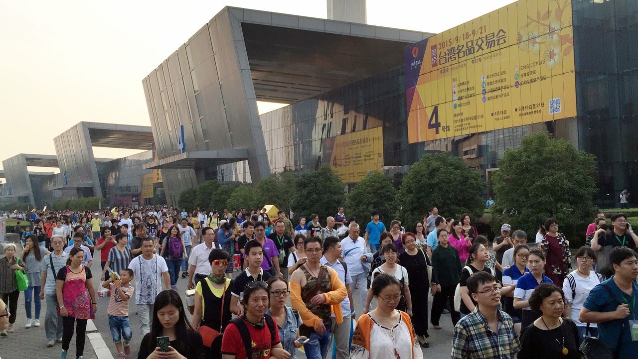 兩岸關係轉冷,過去熱鬧的台灣名品展景象已難復見。